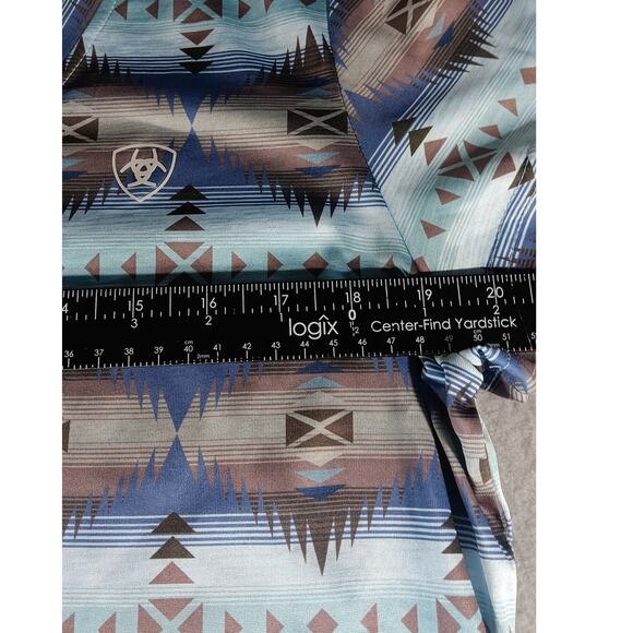 Ariat Tek Women’s L Performance Top Southwestern Print Aztec Activewear - Picture 3 of 5